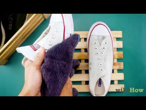 How to Clean White Converse