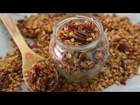 Easy and Healthy Homemade Granola Recipe